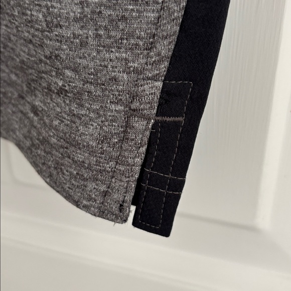 Under Armour Men's Charcoal Athletic Shorts XL - Picture 4 of 7